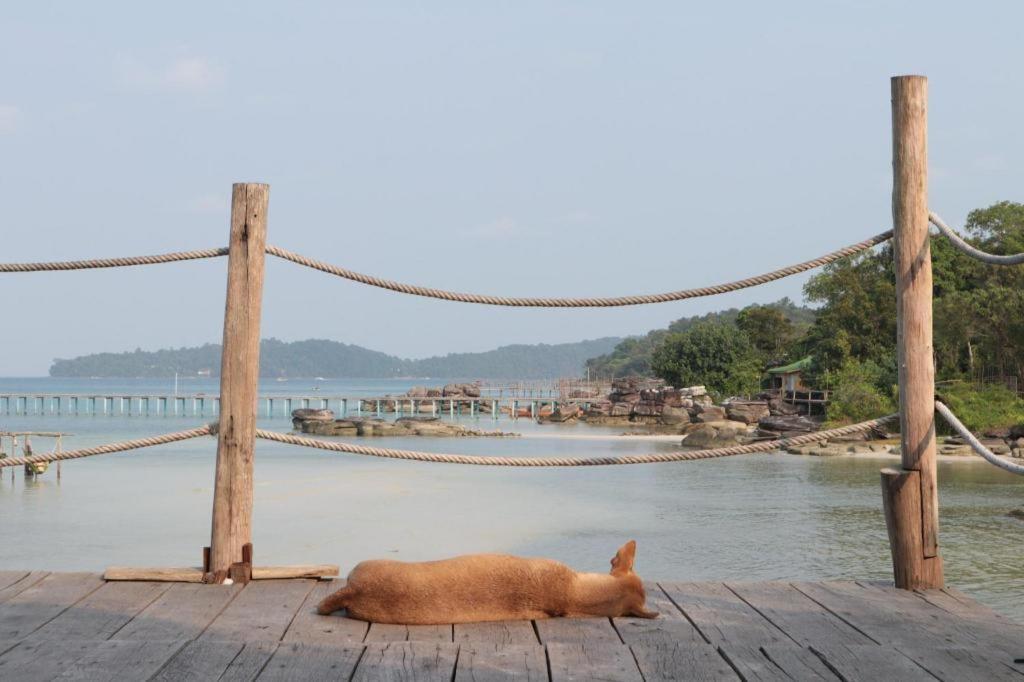 Mad Monkey Koh Rong Samloem Hostel Koh Rong Sanloem Εξωτερικό φωτογραφία